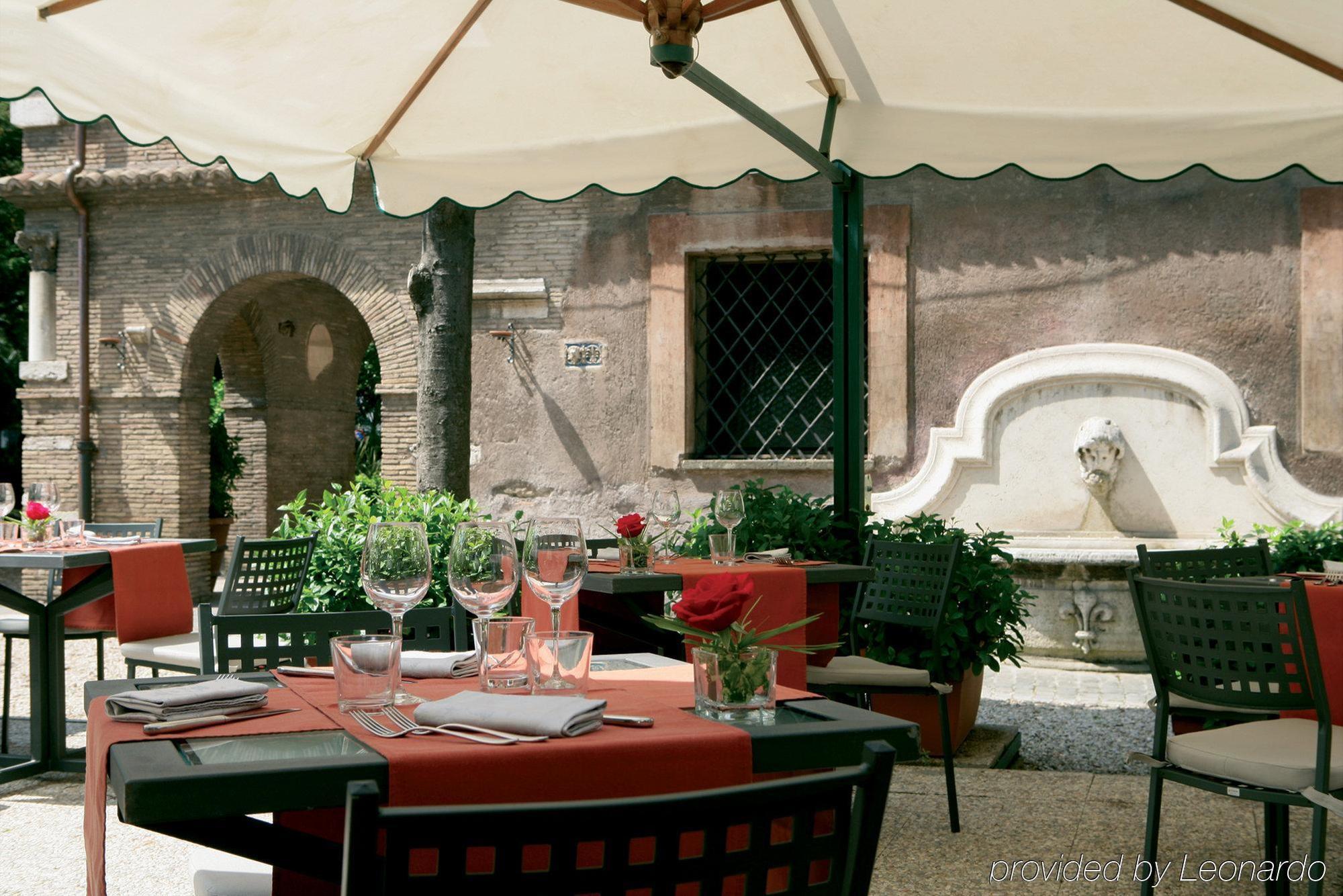 The Church Village Rom Restaurant billede